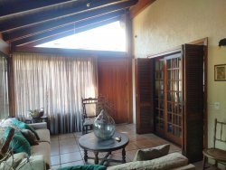 Casa com 01 suíte no bairro Vila Nova 