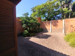 Casa com 03 dormitórios no bairro Vila Nova 