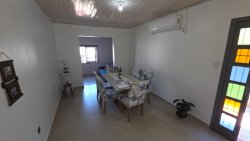 Casa com 03 dormitórios no Bairro Liberdade 