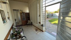 Casa com 03 dormitórios no bairro Hamburgo Velho 