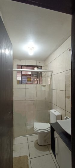Casa com 02 dormitórios no bairro Santo Afonso 