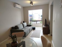 Apartamento com 02 dormitórios no condomínio Jardim Juliana 