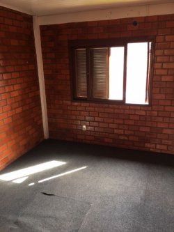 Apartamento com 02 dormitórios no Edifício Flamboyant 