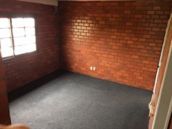 Apartamento com 02 dormitórios no Edifício Flamboyant 