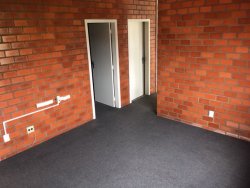 Apartamento com 02 dormitórios no Edifício Flamboyant 