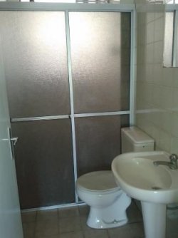 Apartamento com 02 dormitórios no Edifício Ilha Bela 