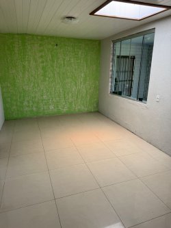 Sobrado com 02 dormitórios no bairro Santo André 