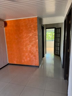 Sobrado com 02 dormitórios no bairro Santo André 
