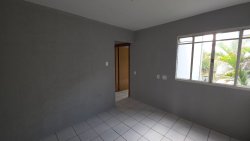 Apartamento com 02 dormitórios no Condomínio Sol Nascente  