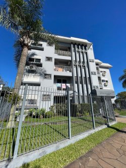 Apartamento com 02 dormitórios no Edifício Brodoski 
