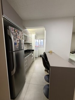 Apartamento com 02 dormitórios no Edifício Residencial Bento Gonçalves I 