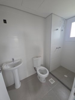 Apartamento com 02 dormitórios no Condomínio Solaris 