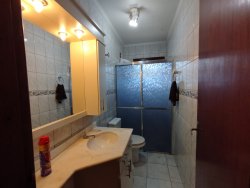 Casa com 03 dormitórios no bairro Liberdade 