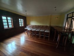 Prédio comercial diferenciado em Hamburgo Velho 