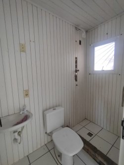 Casa com 02 dormitórios no Bairro Boa Saúde 