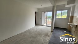 Apartamento com 02 dormitórios no Condomínio Residencial Ideal  