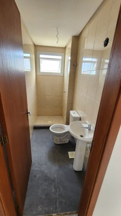 Apartamento com 02 dormitórios no Condomínio Residencial Ideal  