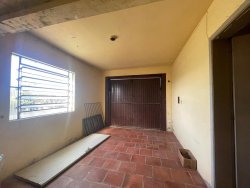 Casa com 03 dormitórios no bairro Liberdade 