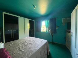 Casa com 03 dormitórios no bairro Liberdade 