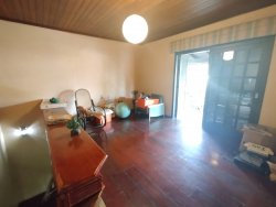 Casa comercial com 02 dormitórios no bairro Rondônia 