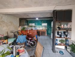 Casa comercial com 02 dormitórios no bairro Rondônia 