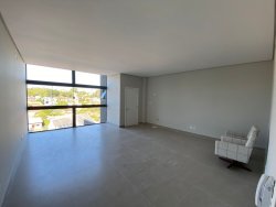 Sala comercial com 50m² para locação no bairro Jardim Mauá 