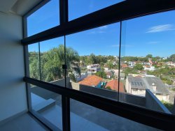 Sala comercial com 50m² para locação no bairro Jardim Mauá 