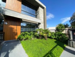 Sala comercial com 50m² para locação no bairro Jardim Mauá 