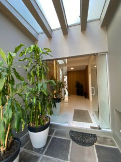 Sala comercial com 100m² para locação no bairro Vila Nova 