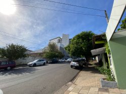 Sala comercial com 100m² para locação no bairro Hamburgo Velho 