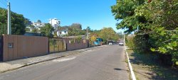 Terreno com 427m² no bairro Ouro Branco  