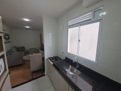 Apartamento com 02 dormitórios no Residencial Porto Baden 