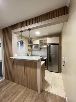 Apartamento térreo com 02 dormitórios no Residencial Porto Berlim 