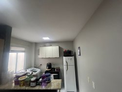 Apartamento com 02 dormitórios no Edifício Guarujá  