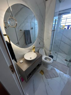 Apartamento com 02 dormitórios no Edifício Guarujá  