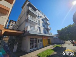 Apartamento com 02 dormitórios no Edifício Guarujá  