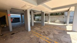 Apartamento com 02 dormitórios sendo 01suíte no Residencial Ilha da Madeira 