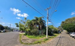 Casa com 02 dormitórios no Bairro Boa Saúde 