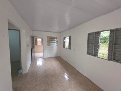Casa com 02 dormitórios no Bairro Boa Saúde 