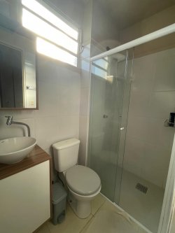 Apartamento com 02 dormitórios no Condomínio Timbaúvas 