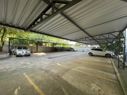 Apartamento com 02 dormitórios no Condomínio Timbaúvas 