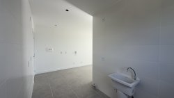 Apartamento com 02 dormitórios no Condomínio Solaris  