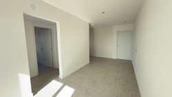 Apartamento com 02 dormitórios no Condomínio Solaris  