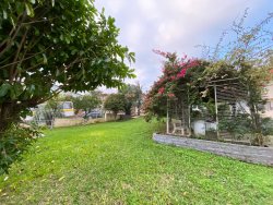 Terreno de esquina em Lomba Grande 