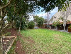 Terreno de esquina em Lomba Grande 