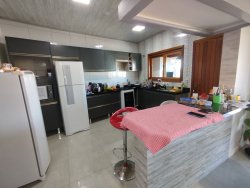 Sobrado com 260m² no bairro Liberdade 