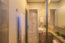Apartamento 02 dormitórios no Residencial Algarve 