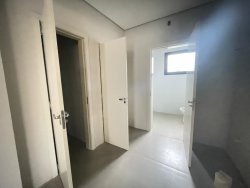 Prédio comercial com 469m² para locação em Hamburgo Velho 