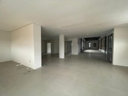 Prédio comercial com 469m² para locação em Hamburgo Velho 
