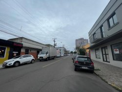 Prédio comercial com 469m² para locação em Hamburgo Velho 
